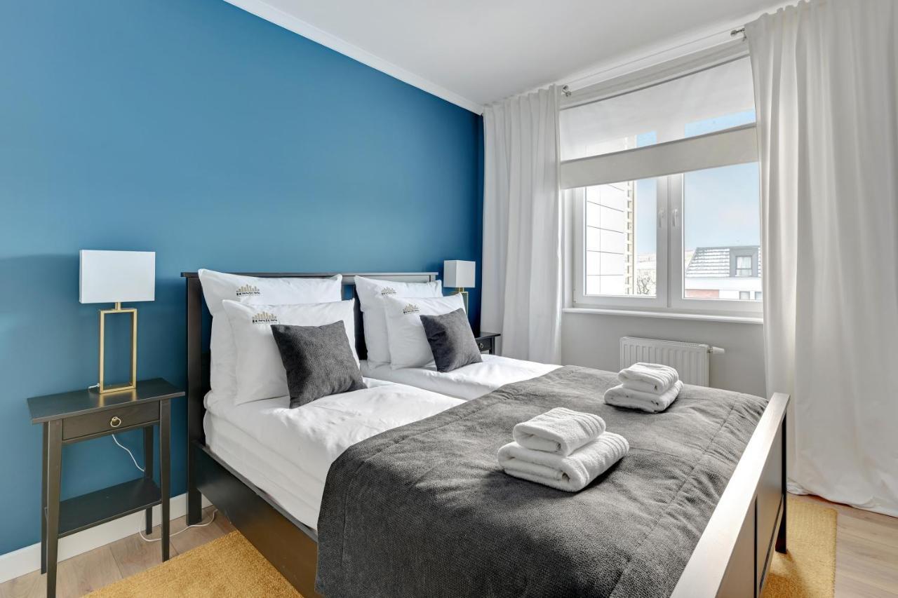 Downtown Apartments Sadova City Center & Parking グダニスク エクステリア 写真
