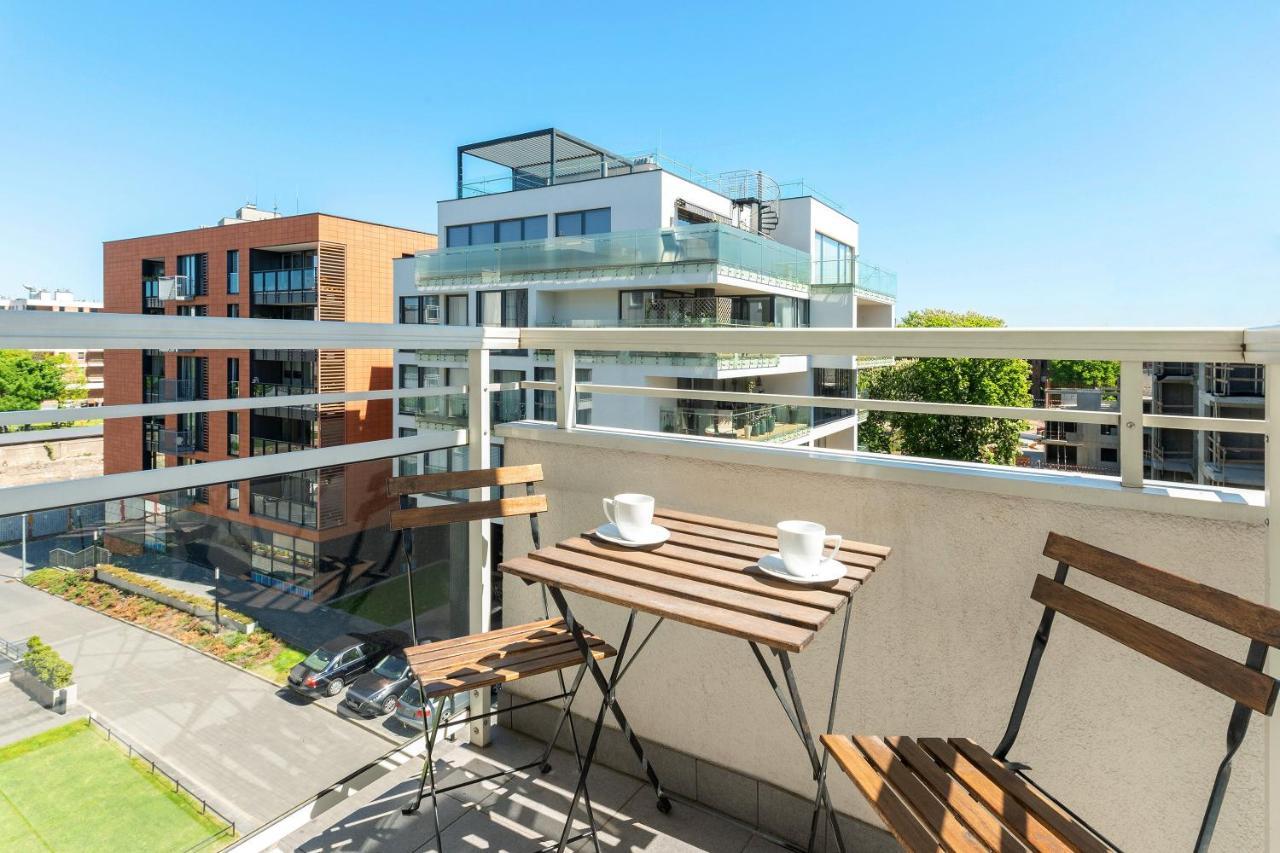 Downtown Apartments Sadova City Center & Parking グダニスク エクステリア 写真